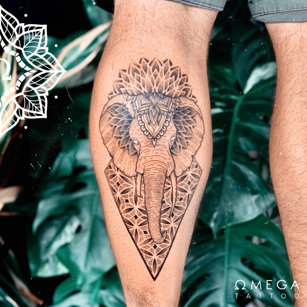 Elefant mit Mandala Tattoo